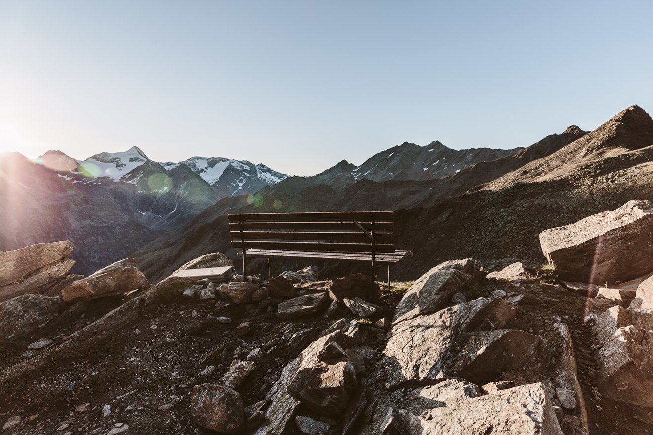A bench with a view at Brunnenkogelhaus Oetztal Tyrol