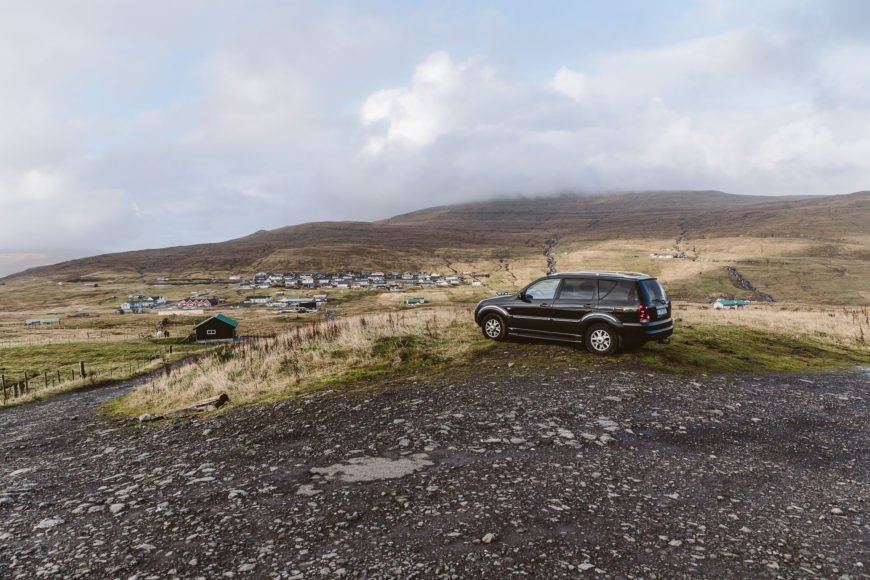 Faroe Islands Hike: Sørvágsvatn & Trælanípa – THETRAVELBLOG.at