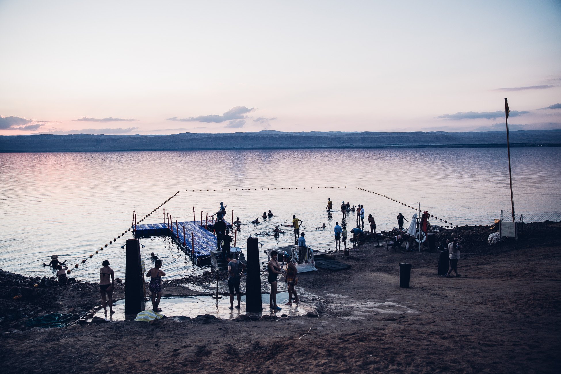 Crowne Plaza Dead Sea beach access