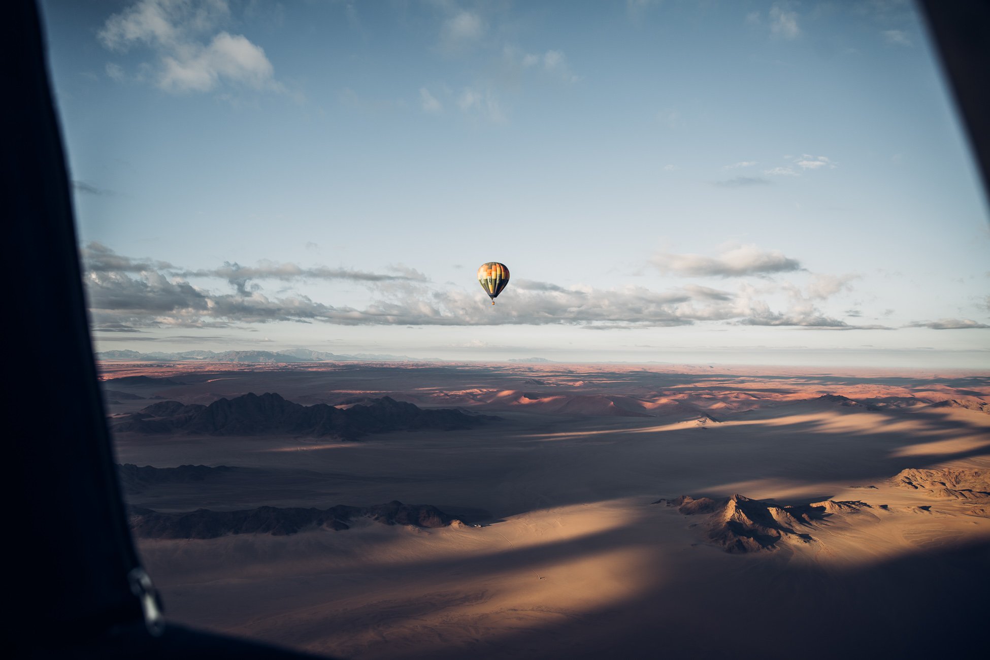 Hot air balloon ride Sossusvlei Namibia