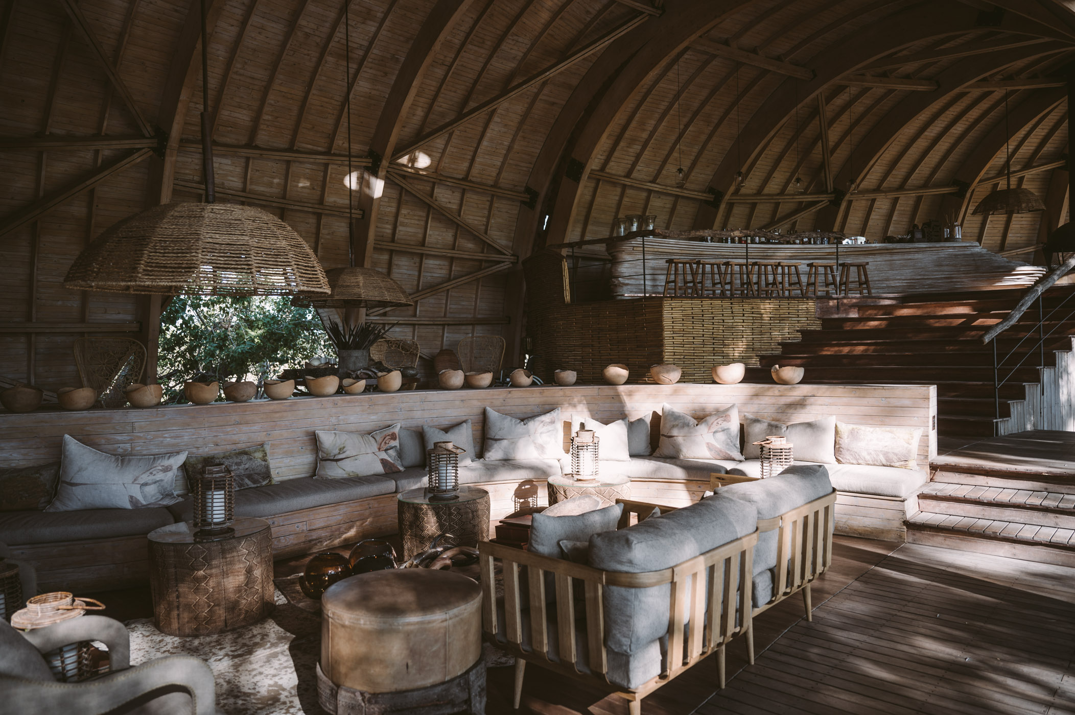 andBeyond Sandibe Okavango Delta Lodge bar & restaurant