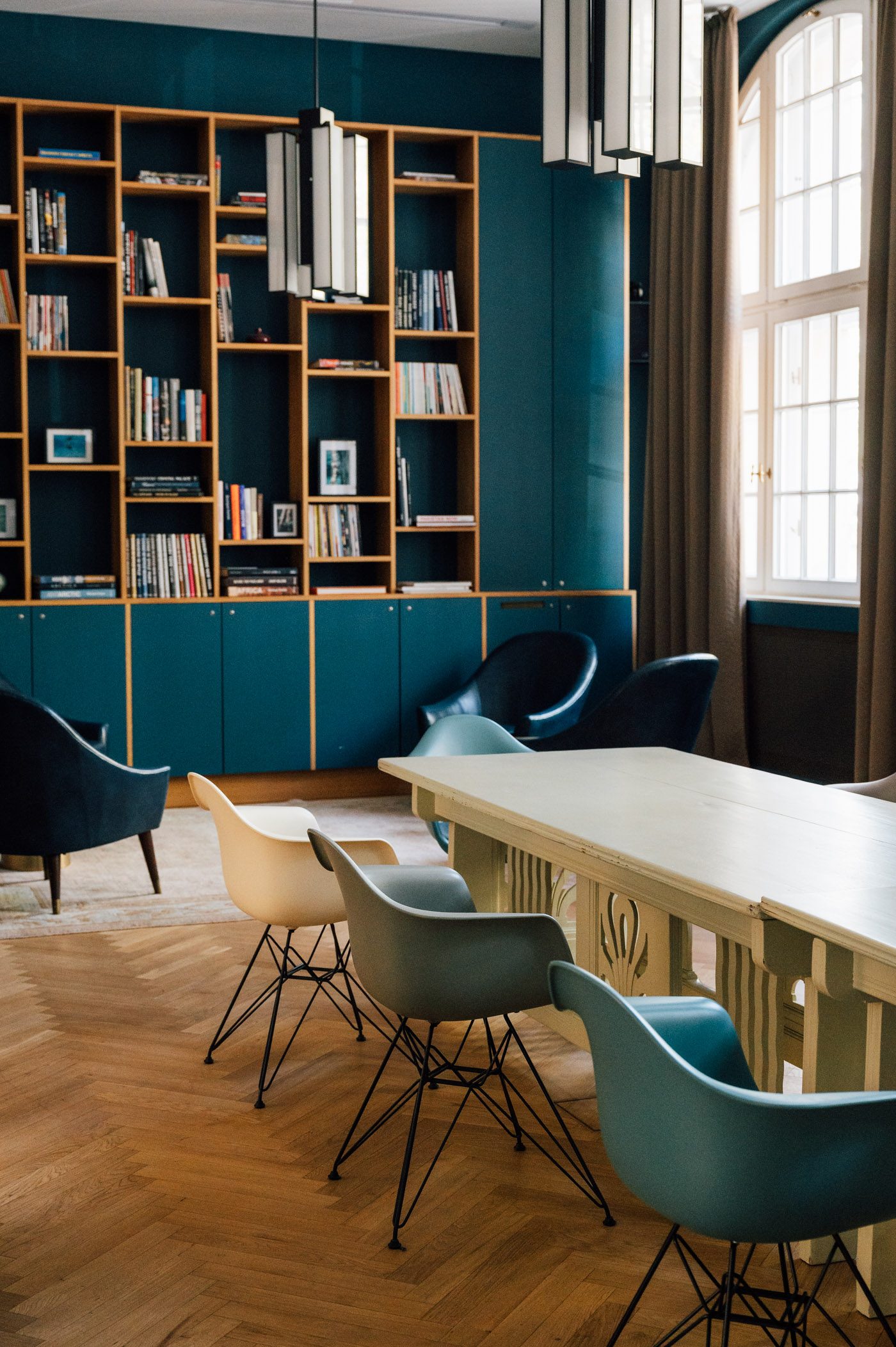 Library at Hotel Oderberger Berlin