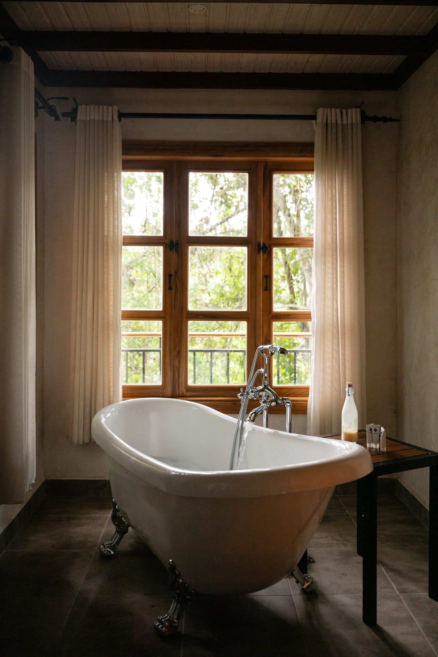 Chimpundu Lodge, Kibale National Park, Uganda